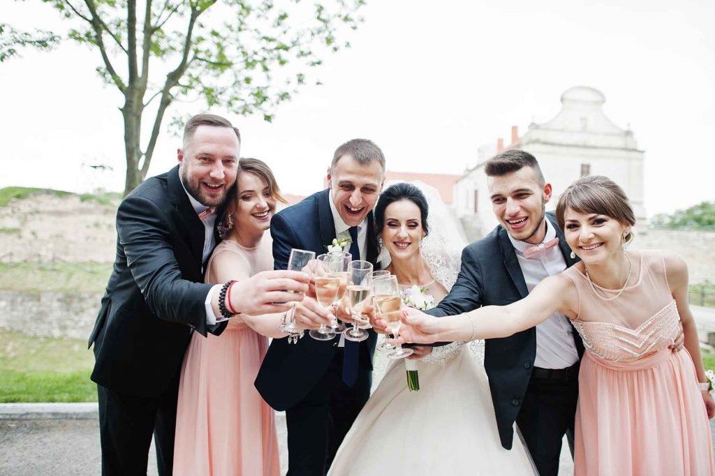 Modern Wedding Party Roles & Responsibilities Explained