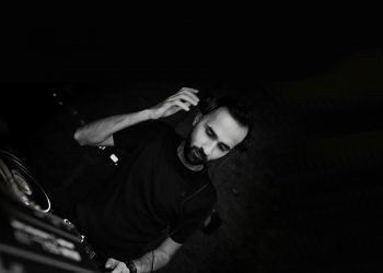 Wedding entertainer DJ Nitesh takes us on a spin of his musical journey around the world