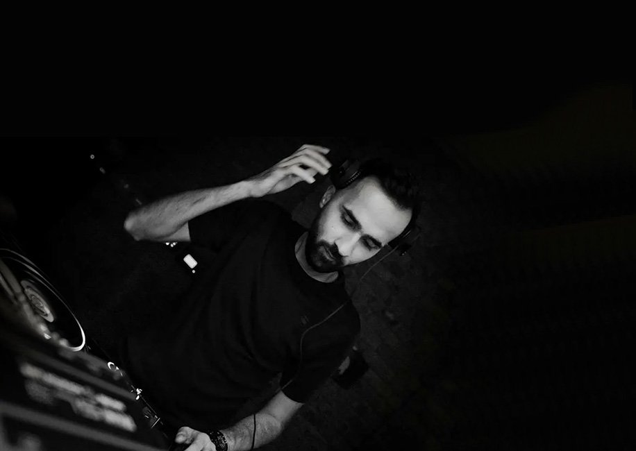Wedding entertainer DJ Nitesh takes us on a spin of his musical journey around the world