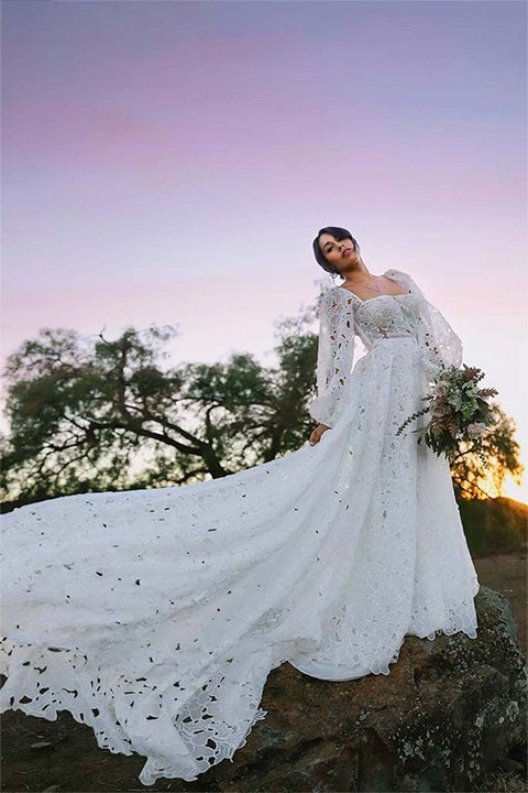 Our Top Six Square Neck Wedding Dress Picks of 2023 – Pretty Blissful Love – Wedding Blog