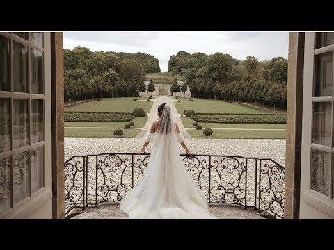 Glitz and Glamour of a sublime 1920’s wedding soirée in Paris !
