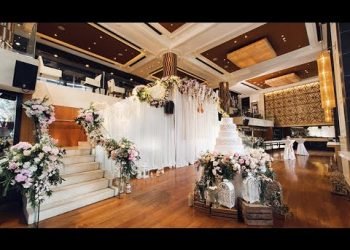 Intimate Wedding at Volti restaurant & bar Shangri La Bangkok
