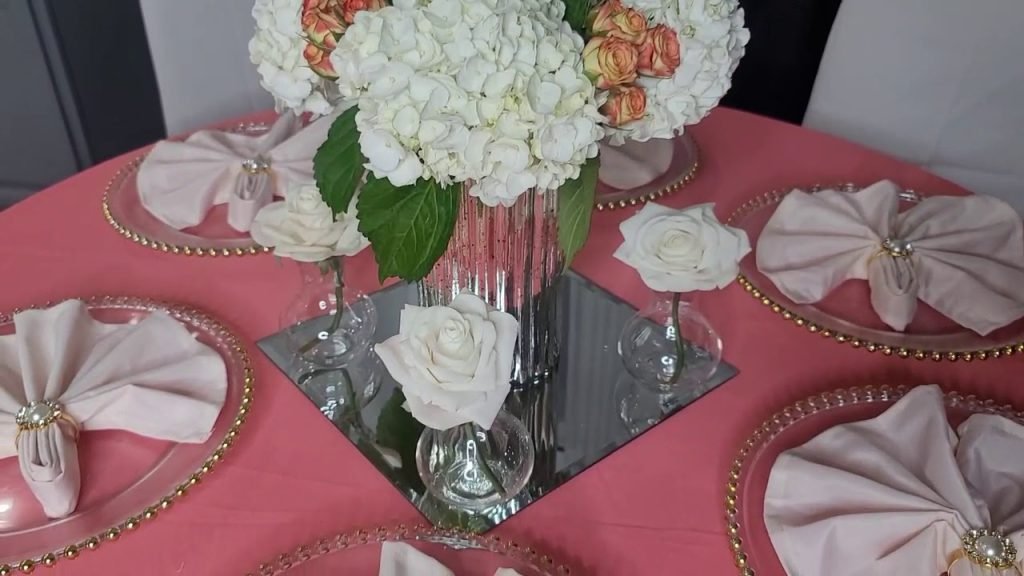 Coral Wedding Table Decor/ Table Setting Ideas/ Luxury Decor