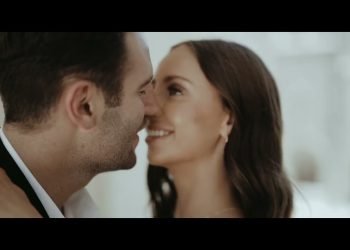 Beautiful Intimate Wedding in Malibu