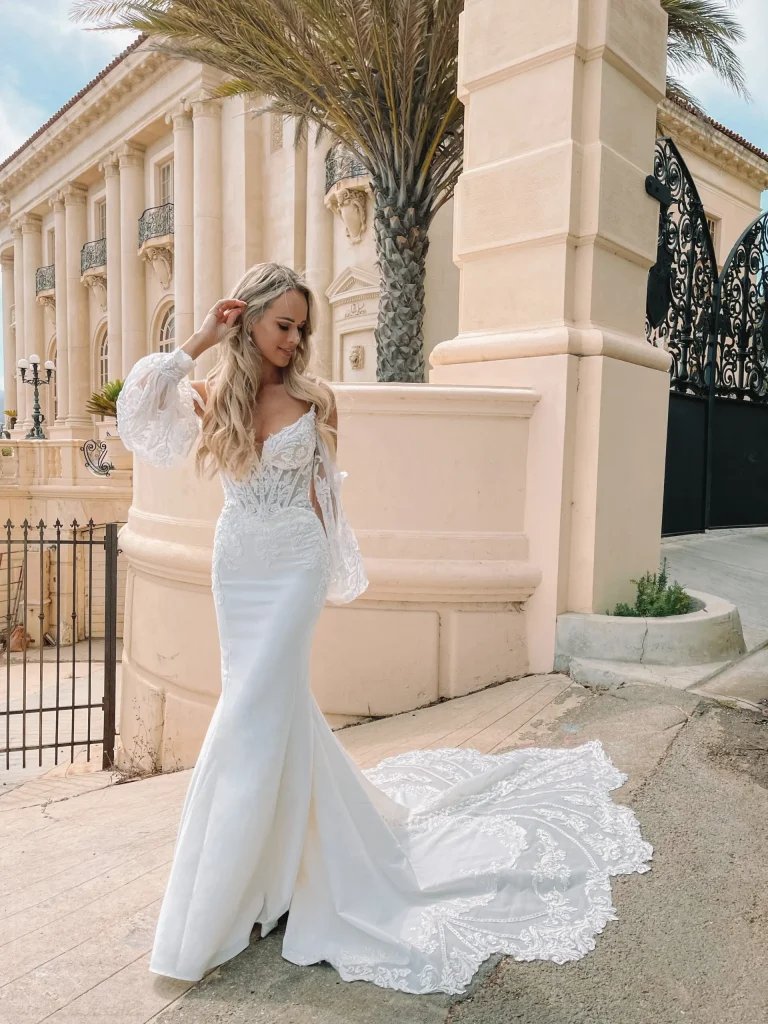 Trends We Love: Long Sleeve Wedding Dresses – Pretty Joyful Love – Wedding Blog