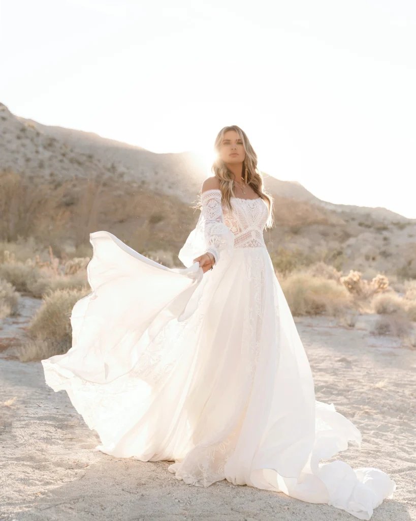 Classy Wedding Dresses with Sleeves for the Timeless Bride – Pretty Completely happy Love – Wedding Blog