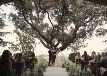 Intimate wedding at Cigarral de las Mercedes Toledo, Spain