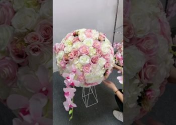 3/4 Large Artificial Flower Ball Silk Table Flower Centerpiece #table #wedding #diy #floraldesign