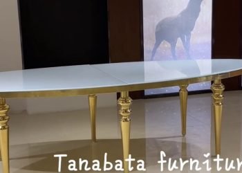 oval shape gold metal leg with glass top wedding table