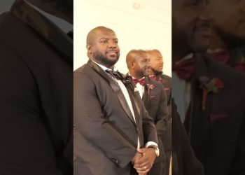 Will the primary look spoil the moment | Hue I Do Wedding Podcast #firstlook #firstlookwedding