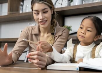 Navigating Wedding Planning with pesky Relatives including your mother in law