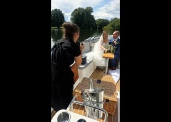 Weddings on the River Thames with EML's Luxury Riverboat Charters