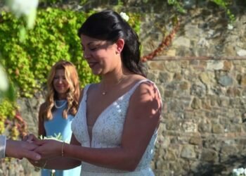 Cinthia & Justin’s Intimate Wedding Highlights | The Club House, Tuscany