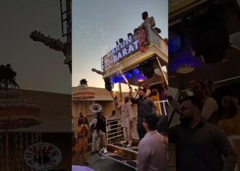 barat on wheels DJ truck gadi Rajasthan ka King double Tecker gadi #Dosti #DJ #wedding #viral