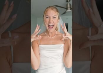 My Fiance saw me in my wedding dress 😭