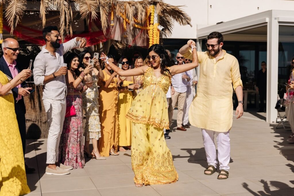 A Hin-Jew Wedding near Barcelona: Chhaya & Harry