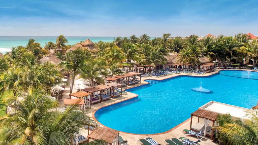 Generations Riviera Maya all-suites resort