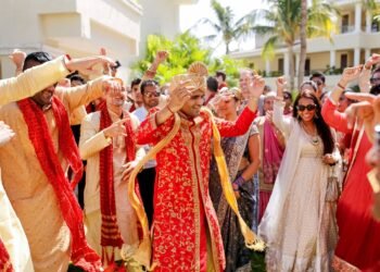 South Asian couple during their wedding ceremony at Moon Palace Cancun, photographed for WeddingPlan360