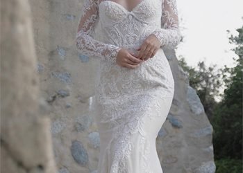 Five Winter Wedding Dress Trends All Brides Should Know – Pretty Pleased Love – Wedding Blog