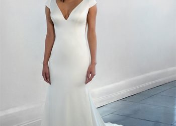 Suggestions for Selecting Satin Wedding Dresses – Pretty Pleased Love – Wedding Blog