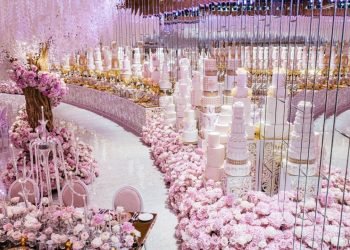 Total transformation of a marriage venue in Qatar into an majestic setup!