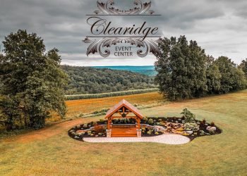 Constructing a Gorgeous Outdoor Wedding Venue! Timelapse