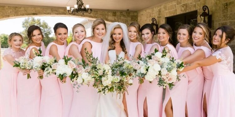 5 Spring Wedding Themes For 2022