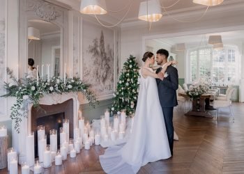 Should You Have A Holiday Wedding?