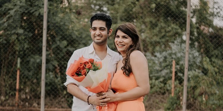 This bride-to-be left no stone unturned as she planned a romantic wedding proposal at a Go-Karting arena for her beau!