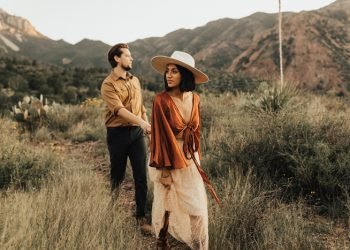 10 Things To Do Right After You Get Engaged