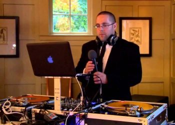 Seth Wedding Announcements – Beat Train DJs – Boston Boutique Wedding DJ