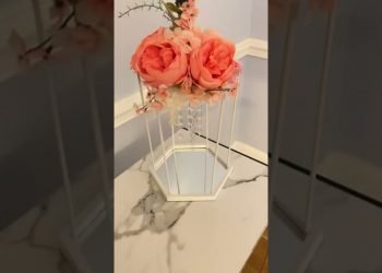 Dollar Tree Centerpiece DIY /wedding centerpiece Idea