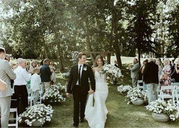 Real Essense of Australia Bride Carmen + Joshua – Pretty Completely satisfied Love – Wedding Blog