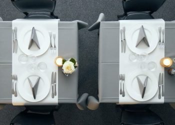 Inspirational Table Setting Design Ideas for Square Tables 2018