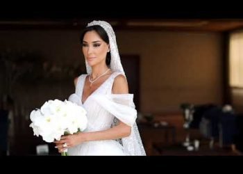 A Dreamy Contemporary Wedding That Will Leave You Swooning !