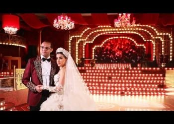 Epic ‘Moulin Rouge’ Inspired Wedding In Jordan !