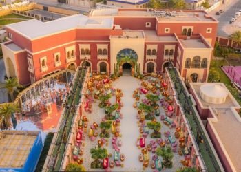 Turning The Bride Backyard Into A Moroccan Dream !!