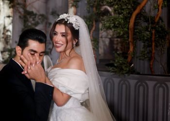 This Couple Loved The Victorian Era , So They Decided To Live In it !