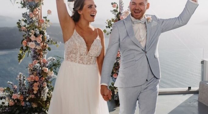 Real Stella York Bride Theresa + Christof – Pretty Completely satisfied Love – Wedding Blog