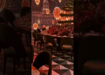 STUCK ON REPLAY!! ???? #lebaneseweddings #shorts