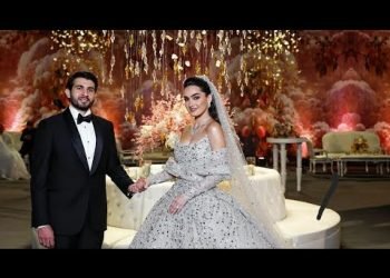 A Stunner Bride and Her Surreal Wedding Setup !