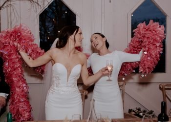 Wedding Reception Songs to Get Guests Dancing