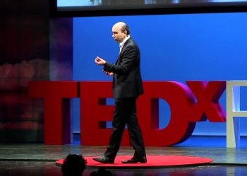 Creative considering – how you can get out of the box and generate ideas: Giovanni Corazza at TEDxRoma