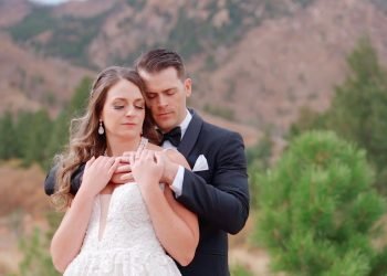 An Intimate Wedding In Colorado | Julia & Charles