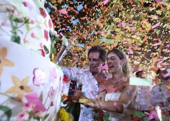 They Literally Got Married In A Vineyard | An Outdoor Wedding Like No Other !