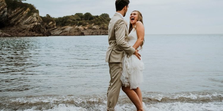 Sophie & Carl’s beautiful, alternative Berrynarbor wedding, with Alexa Poppe Photography