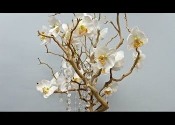 Manzanita Tree Table Centerpiece: Wedding Flower Ideas