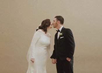 A brunch, A brewery, and an entire lotta love | Intimate Wedding in Edmonton, Alberta