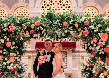 A Museum Wedding: Party on the Wallace Collection