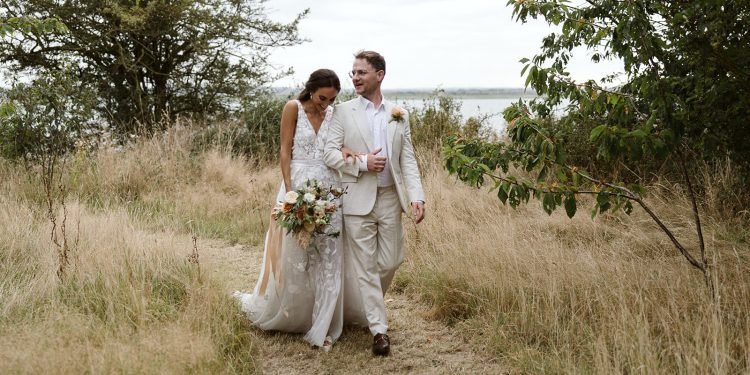 A Stylish Wedding on Osea Island: UK Jewish Wedding Planner